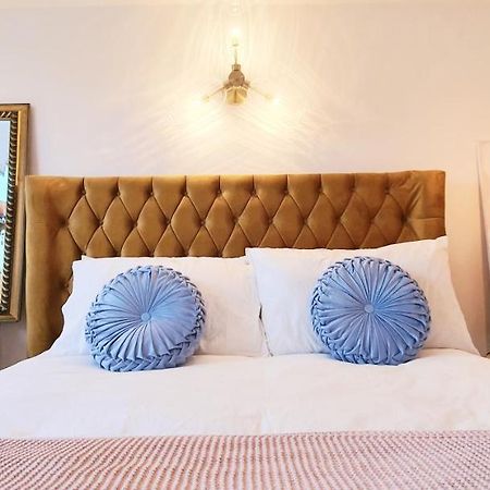 Elegant 5 Bed 4 Bath 'Vogue House' Parisian Style Home Маргейт Екстер'єр фото