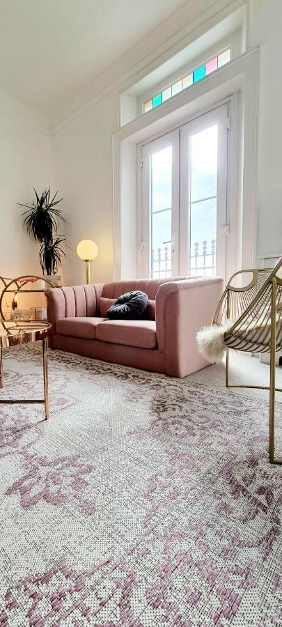 Elegant 5 Bed 4 Bath 'Vogue House' Parisian Style Home Маргейт Екстер'єр фото
